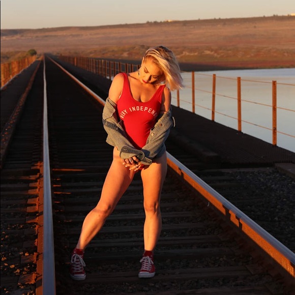 Meet your Posher, Shanna - Picture 8 of 8